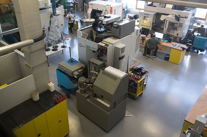 Technical laboratories Impression 01 | © FHV Technical laboratory of the FHV photographed from above. | © FHV