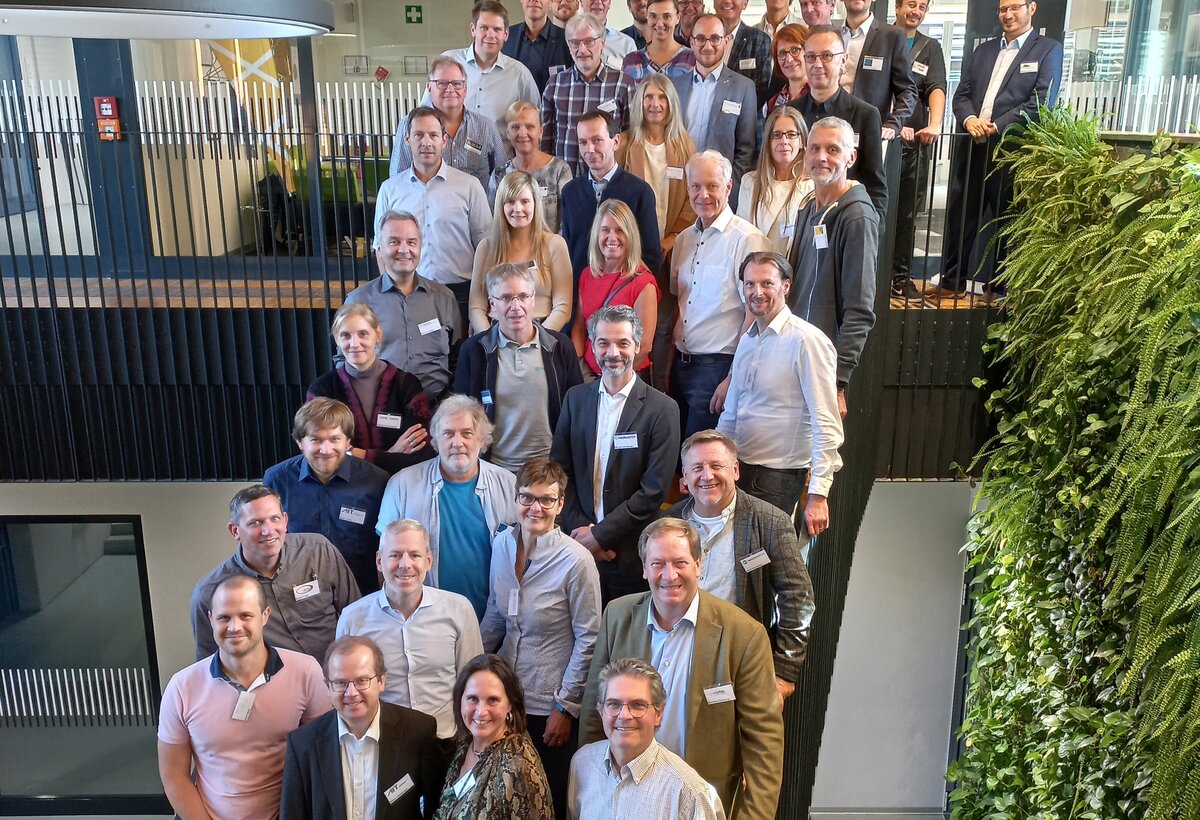 Gruppenbild Mitgliedertreffen Photonics Austria | © FHV