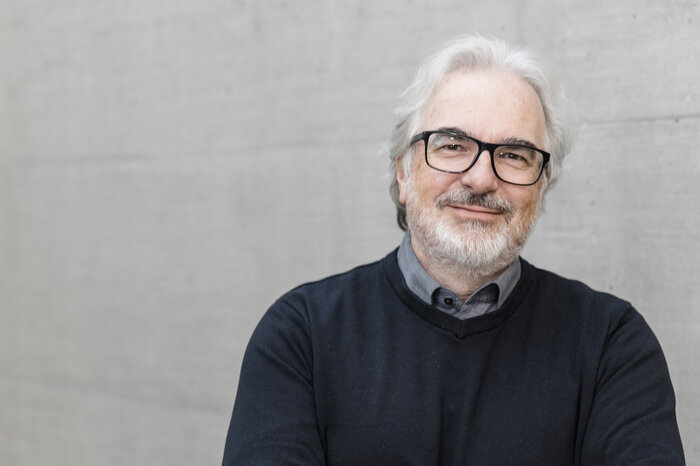 Mitarbeiterfoto von Weidmann Karl- Heinz | © FHV/ Nina Bröll Mitarbeiterfoto von Weidmann Karl- Heinz. | © FHV/ Nina Bröll